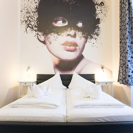 Pension Marie Prenzlauer Berg Berlin Bagian luar foto