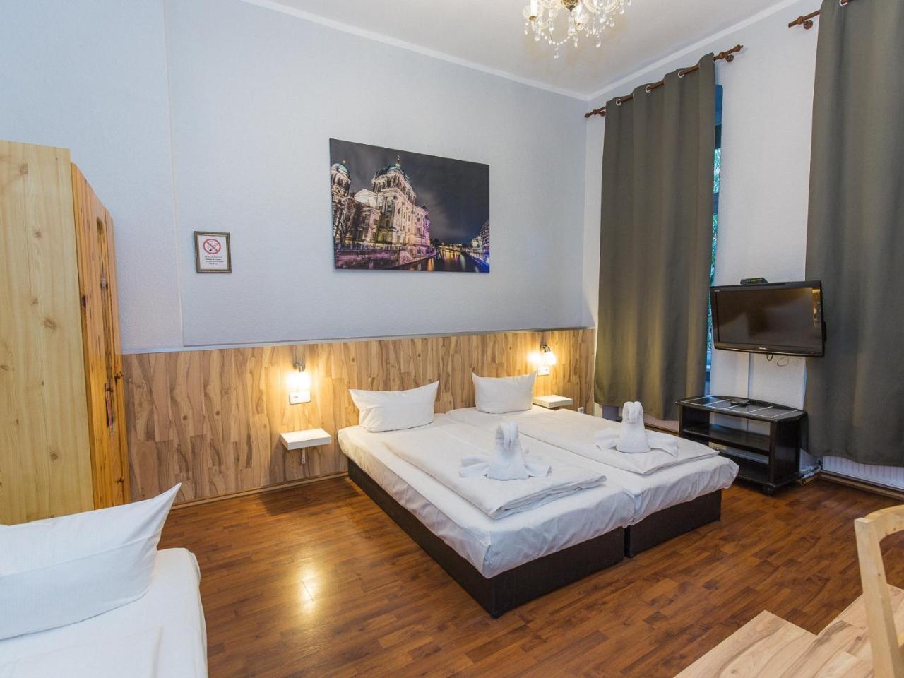 Pension Marie Prenzlauer Berg Berlin Bagian luar foto