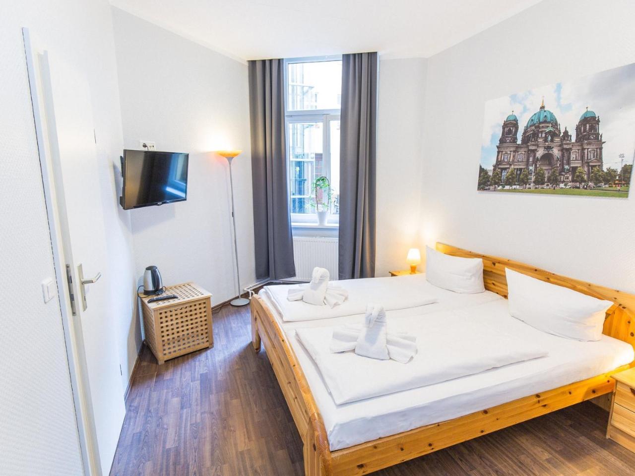 Pension Marie Prenzlauer Berg Berlin Bagian luar foto