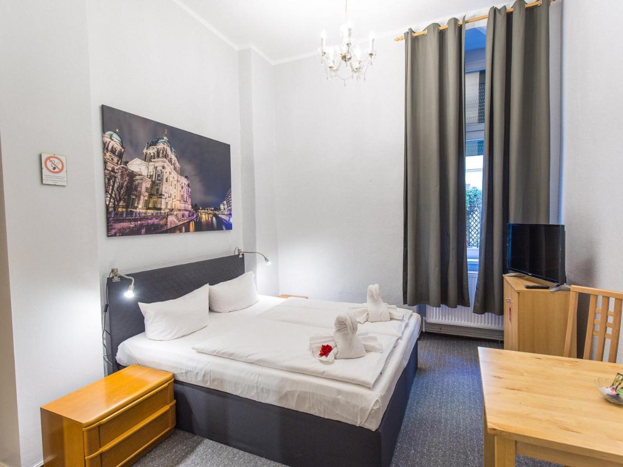 Pension Marie Prenzlauer Berg Berlin Bagian luar foto